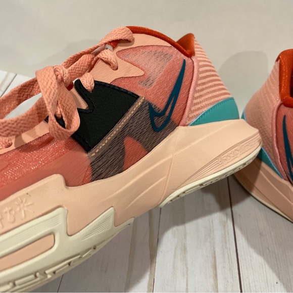 New Nike Kyrie Low 5 Pink Blue Green DJ6012-800 Men’s Size 9 Shoes Basketball - Picture 11 of 12